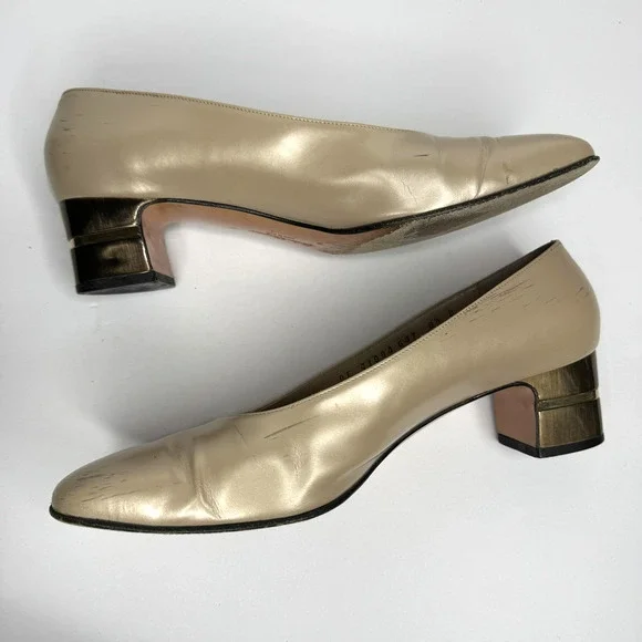 Salvatore Ferragamo Shoes Womens Size 8.5 Beige Leather Block Heel Pumps Italy